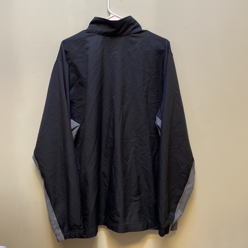 Nike Jacket - Picture 2 of 4